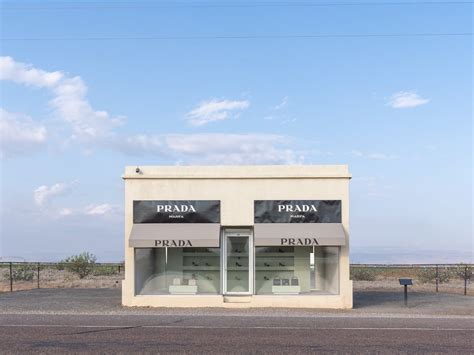 schild prada marfa|prada marfa in texas.